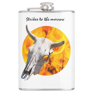 Flasques Crâne de vache et feu