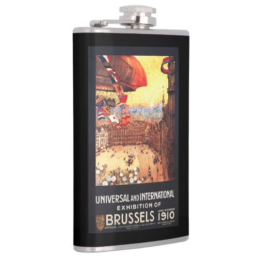 Flasques Dirigeable de Lebaudy avec des drapeaux du monde à (Droite)