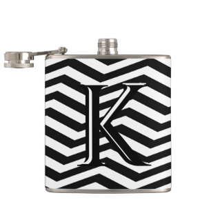 Flasques Élégant noir blanc Chevron Stripe Monogramme perso