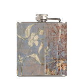 Flasques Fleurs blanches sur Arrière - plan de papier journ (Dos)