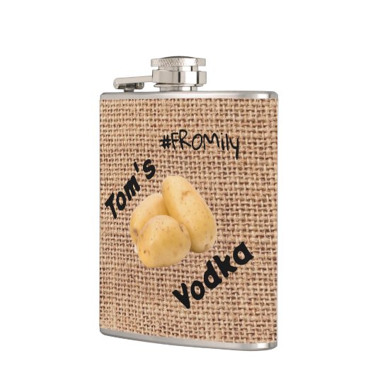 Flasques #FROMily de Fandom Korman Productions TOM (Gauche)