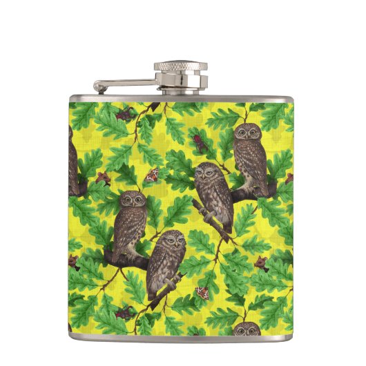 Flasques Hiboux dans la forêt sur fond jaune citron (Devant)