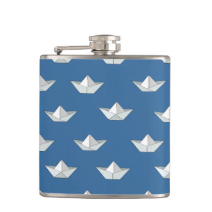 Flasques Les Bateaux Origami Sur Le Motif De L'Eau