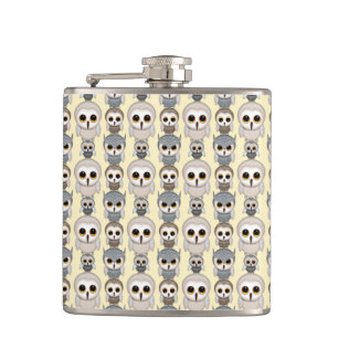 Flasques Motif de hiboux adorables sur fond jaune clair