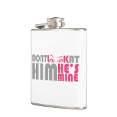 Flasques Ne le regarde pas, il est à moi. (Gauche)