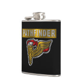Flasques Pathfinder Badge- “Pathfinder” Flask (Gauche)