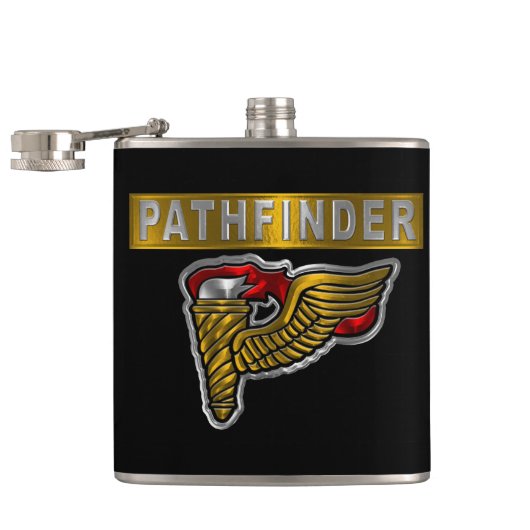 Flasques Pathfinder Badge- “Pathfinder” Flask (Ouvert)