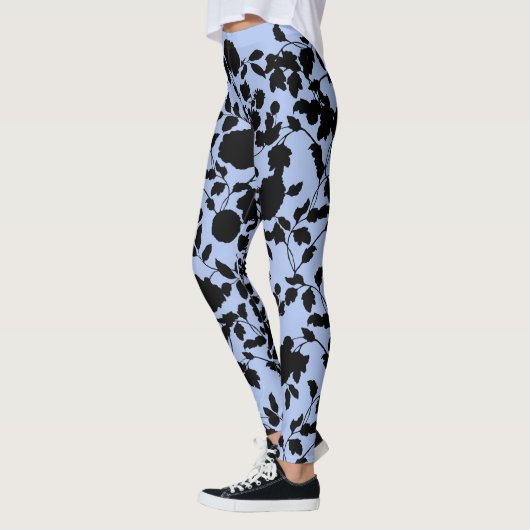 Flat Black op Periwinkle Blue Floral Toile Leggings (Links)