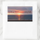 flat earth rechthoekige sticker (Tas)