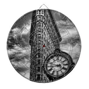 Flatiron Building and Clock in Black and White Dartbord
