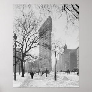 Flatiron Building in de winter, 1905. Antieke foto Poster