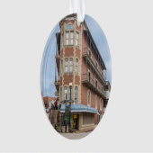 Flatiron Flats Eureka Ornament (voorkant)