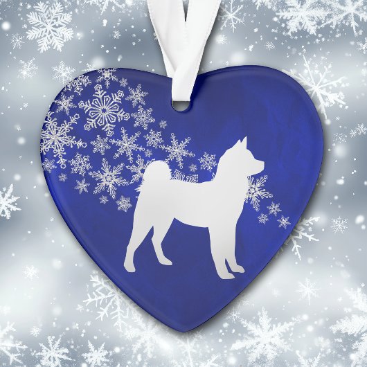 Fléau de neige en argent bleu Akita Chien