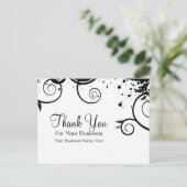 Flèches noires et blanches :: Carte postale de bur (Debout devant)