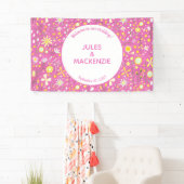 Flessen flankerende, roze, wilde bloemen spandoek (Insitu)