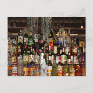 Flessen van vloeibaar water briefkaart