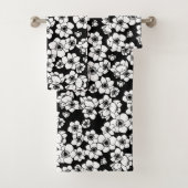 Fleur d'anémone noir et blanc (En situation)