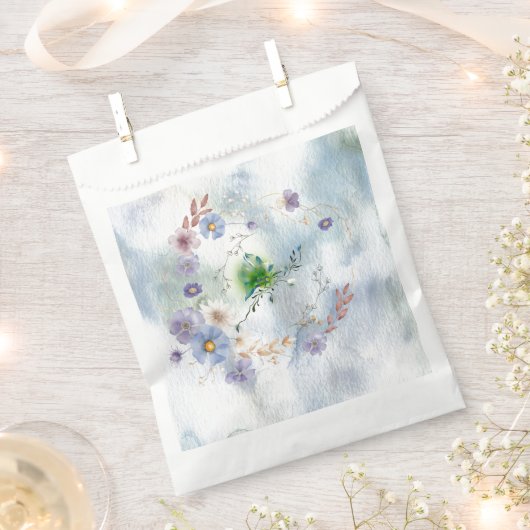 Fleur de couronne et sacs de faveur (Coupé)