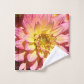 Fleur de dahlia rose vif et jaune (Gant de toilette)