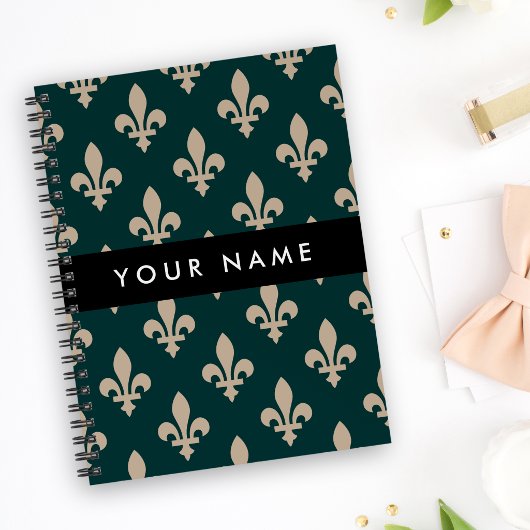 Fleur de Lis, Beige sur Vert, Royal, Votre Nom