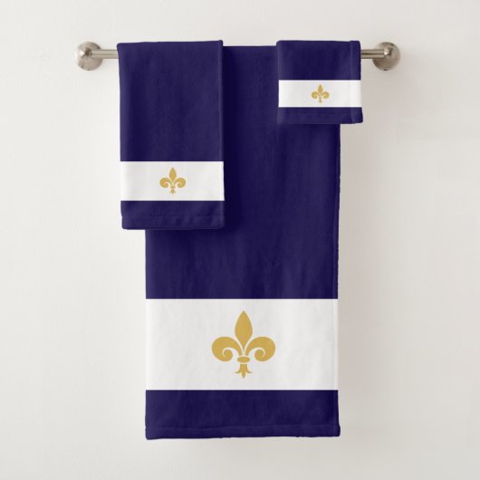 Fleur de Lis dorée sur fond bleu marine et blanc (En situation)