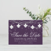 Fleur de Lis Eggplant Paars Lights | Moody Plum Save The Date (Staand voorkant)
