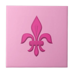 Fleur de Lis in Fuchsia Pink in lichtroze Tegeltje
