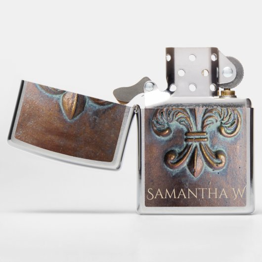 Fleur De Lis , kopervormig gedrukt (Geopend)