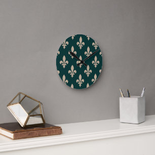 Fleur de Lis Pattern, Royal Franse crème op groen Ronde Klok