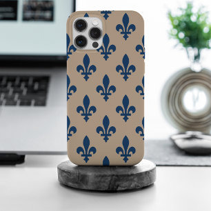 Fleur de Lis Pattern, Royal French Blue op Crème iPhone 15 Pro Max Hoesje