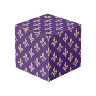 Fleur de Lis Pattern, Royal French Cream op Paarse Kubus