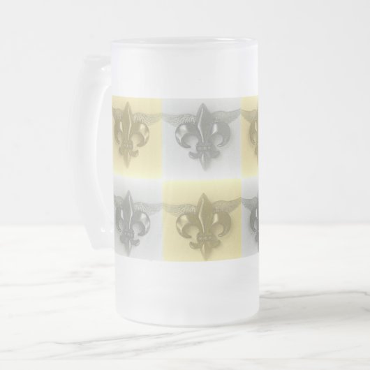 FLEUR DE LIS, SOFT GOLD EN SILVER PRINT - MATGLAS BIERPUL (Voorkant links)