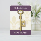 Fleur de Lis violet Faire-part de mouvement clé (Debout devant)