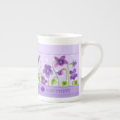 Fleur de naissance et Gem Février Bone China Mug (Droite)