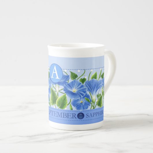 Fleur de naissance et Gem Septembre Bone China Mug (Devant droit)
