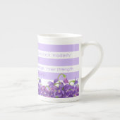 Fleur de naissance et tasse février BoneChina de (Droite)