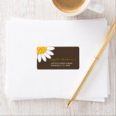 Fleur de printemps de marguerite blanche Étiquette (En situation)