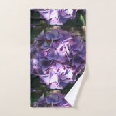 Fleur d'hydrangée violette légère (Serviette à main)