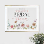 Fleur sauvage Boho Fête des mariées Affiche de bie<br><div class="desc">Ce design se compose d'un délicat bouquet de couronnes de fleurs sauvages peints à la main et de verdure,  ainsi que d'une belle combinaison de polices modernes et rustiques. Voir la collection entière pour plus d'articles correspondants !</div>