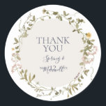 Fleur sauvage de printemps | Sticker en Merci blan<br><div class="desc">Ce fleur sauvage de printemps | white merci vous préférez sticker est parfait pour votre mariage boho vintage rustique. Le design est composé de fleurs sauvages pastel pastel colorées et élégantes. Il rappelle au spectateur une simple et classique prairie de jardin d'été bohème. Un point fort du design est la...</div>