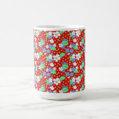 Fleurs blanches et bleues sur un mug rouge (Centre)