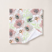 Fleurs blanches, roses. (Gant de toilette)