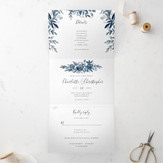 Fleurs bleues tout en un faire-part de mariage (Intérieur)