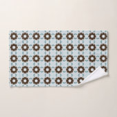 Fleurs brunes et blanches à motif géométrique (Serviette à main)