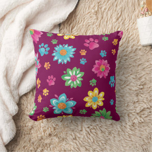 Fleurs colorées et Empreintes de pattes Coussin
