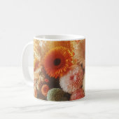 Fleurs d'automne douces café Mug (Devant gauche)