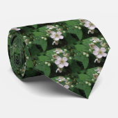Fleurs de Blackberry Cravate Florale (Roulé)