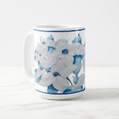 Fleurs de bois de chien sur une Mug classique (Devant gauche)