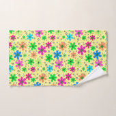 Fleurs de camomille multicolores lumineuses sur un (Serviette à main)