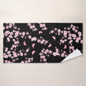 Fleurs de cerisier rose noir (Serviette de bain)